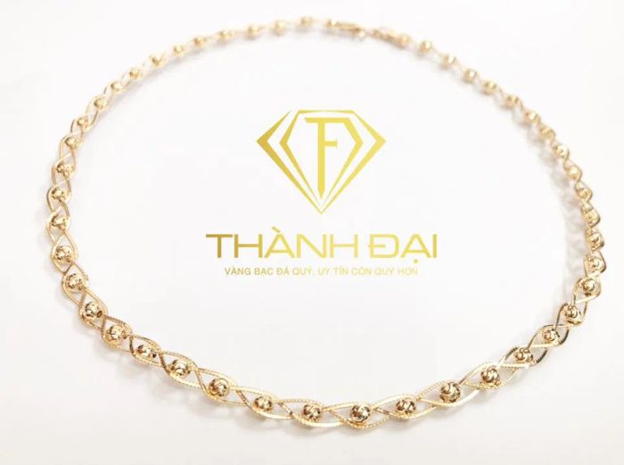 Không gian sang trọng và bộ sưu tập trang sức tại Thành Đại Jewelry