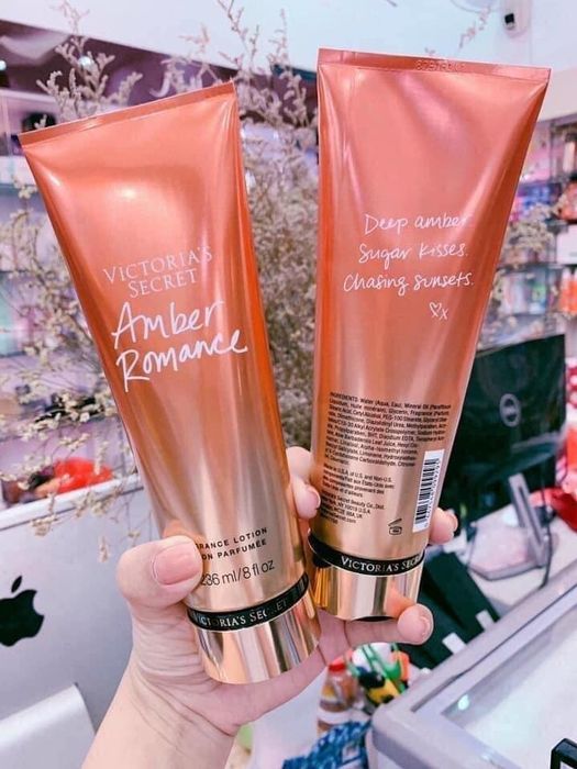 Hình ảnh trưng bày sản phẩm tại Ruby Cosmetic