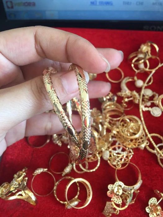 Không gian trưng bày sang trọng tại Tiệm vàng Gia Hào