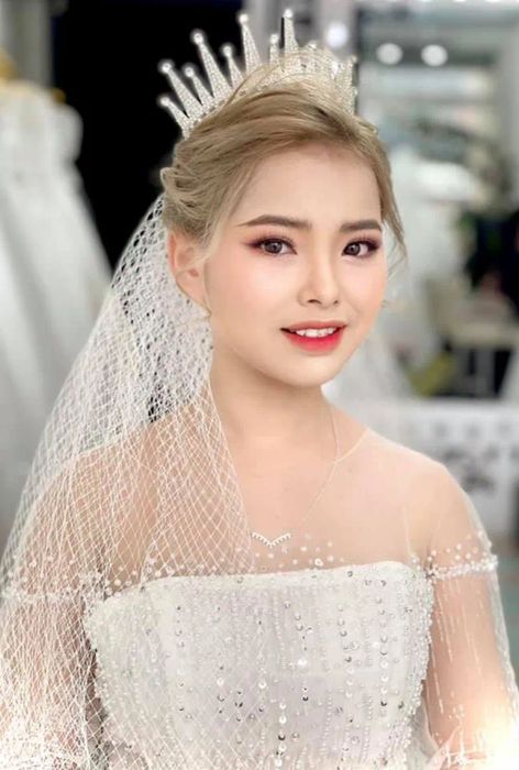 Hình ảnh 2: Khoảnh khắc lộng lẫy với nghệ thuật makeup tinh tế