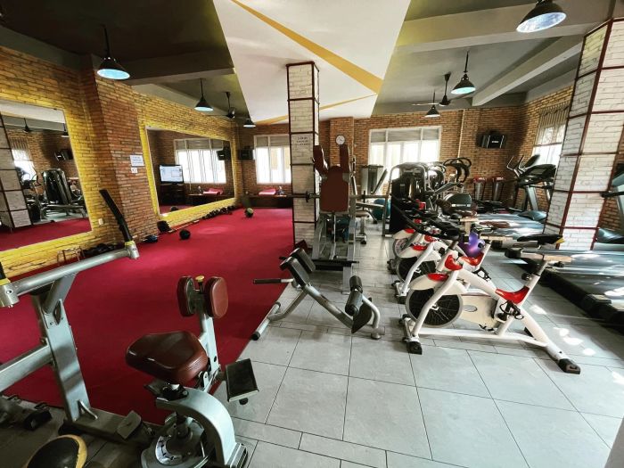 Trải nghiệm tập luyện chuyên nghiệp tại Gym Star Fitness - Ảnh 2
