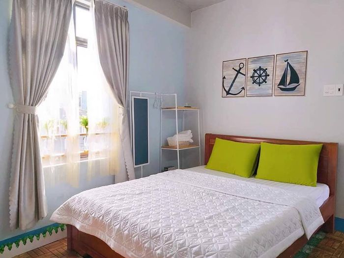 Góc sống ảo đầy nghệ thuật tại Homestay HẺM
