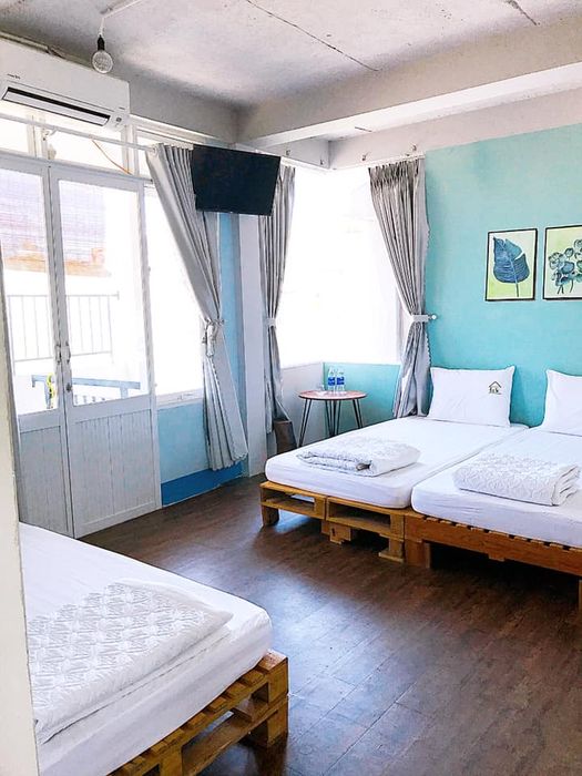 Không gian ấm cúng tại Homestay & Coffee HẺM