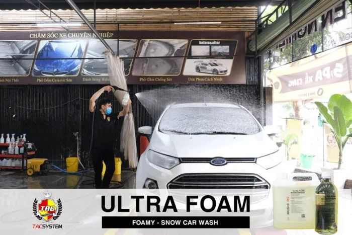 Không gian chăm sóc xe hiện đại tại Carcare Saigon