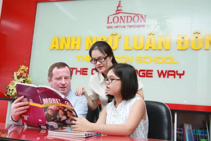 Thư viện đa phương tiện hiện đại tại Anh Ngữ Luân Đôn