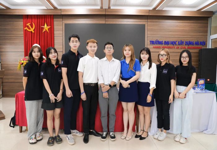 Hoạt động ngoại khóa sôi nổi tại ECORP ENGLISH - Học mà chơi, chơi mà học
