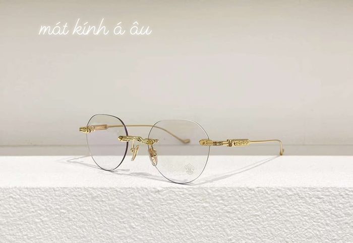 Hình ảnh không gian trưng bày tại Mắt kính Á Âu