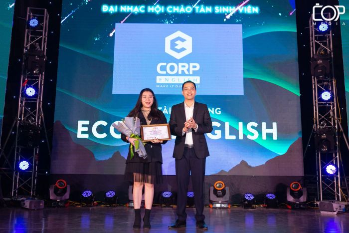 Lớp học tương tác với giáo viên bản ngữ tại ECORP ENGLISH