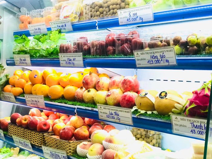 Không gian hiện đại tại Holand's Mart - điểm đến tin cậy của người tiêu dùng