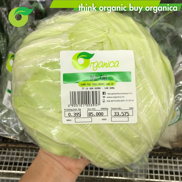 Góc trưng bày sản phẩm hữu cơ nhập khẩu tại Organica