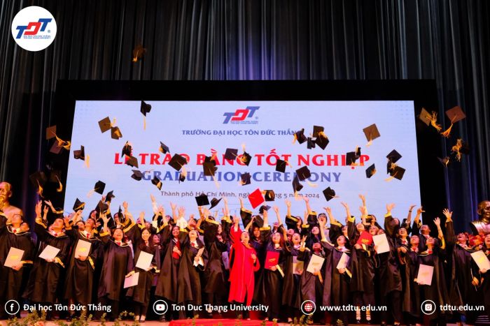 Hình ảnh Đại học Tôn Đức Thắng 1