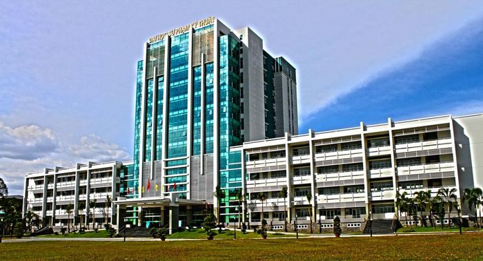 Đại học Sư phạm Kỹ thuật TP.HCM hình ảnh 1