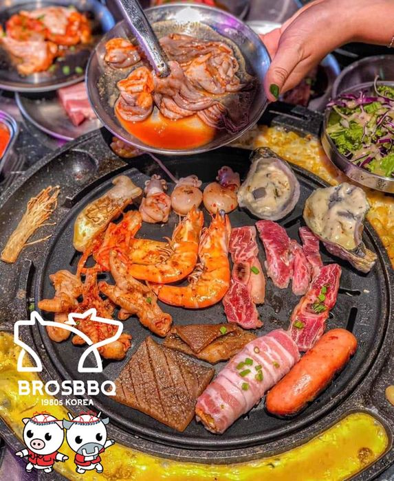 Những món nướng hấp dẫn tại BROS BBQ 1980s