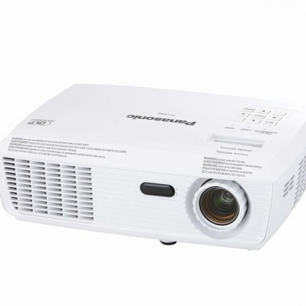 Máy chiếu Panasonic PT-LB412 - Hàng chính hãng phải có phiếu bảo hành chính hãng