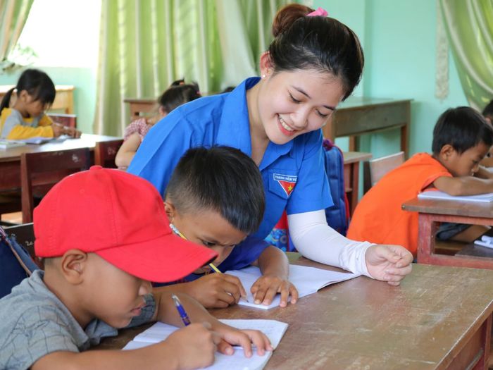 Hình ảnh minh họa ký ức trường xưa