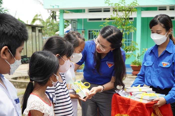 Hình ảnh minh họa dòng chảy thời gian