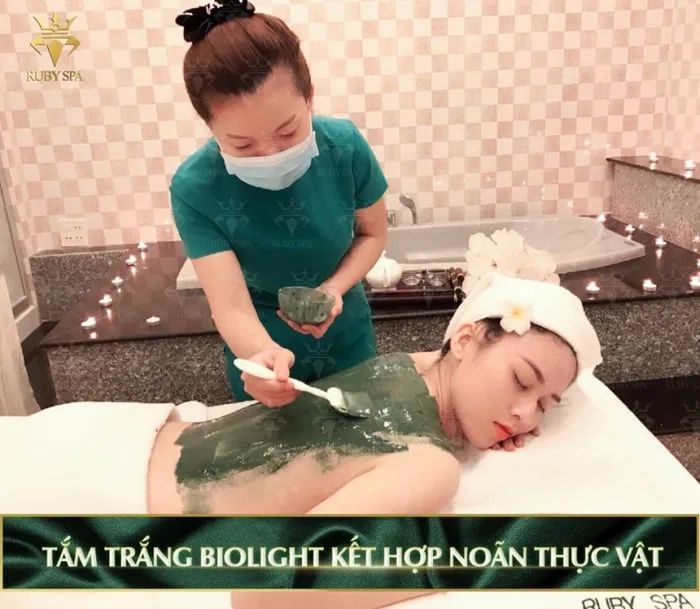 Không gian sang trọng và dịch vụ chuyên nghiệp tại Ruby Spa