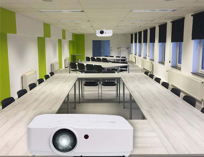 Máy chiếu Full HD Boxlight