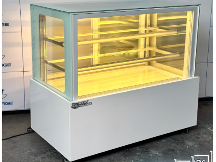 Tủ bánh kem màu trắng 