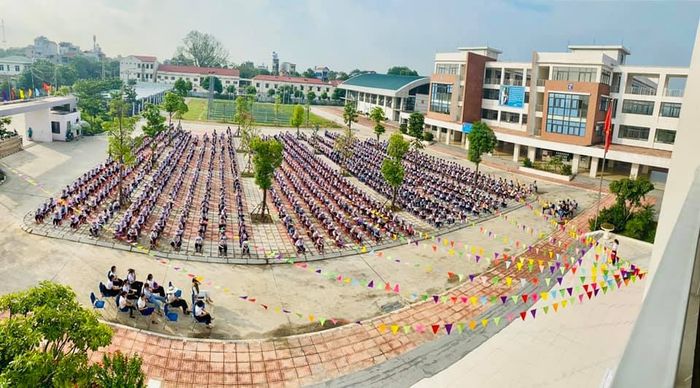 Trường THCS Dục Tú – Hình ảnh tiêu biểu 2