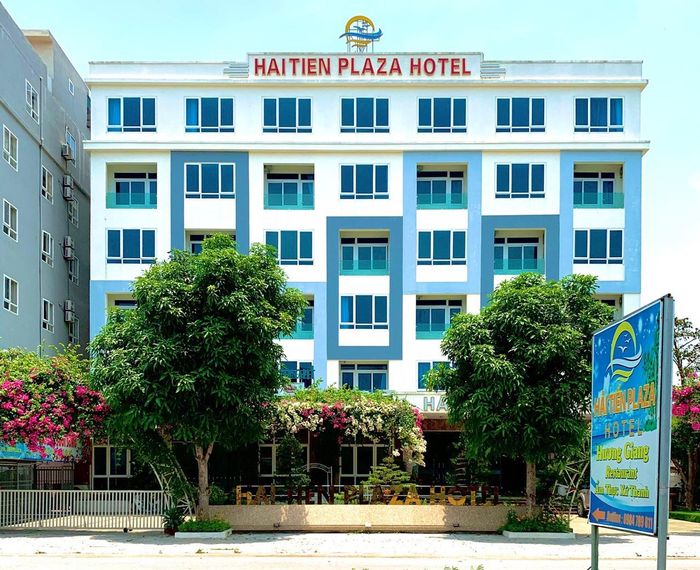 Hải Tiến Plaza Hotel - Góc nhìn toàn cảnh từ kiến trúc hiện đại