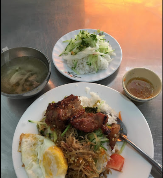 Hình ảnh đặc trưng Cơm Tấm 9 Triệu