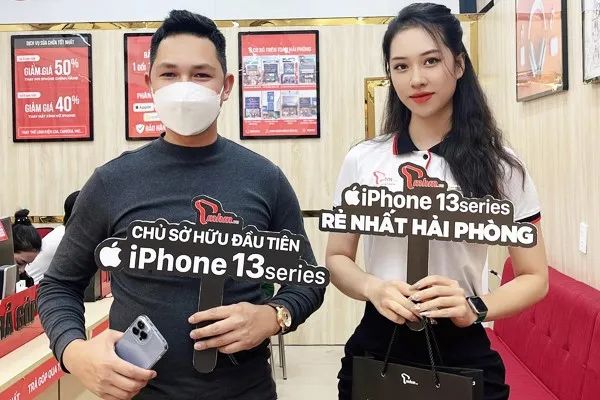 Bộ ảnh thực tế về các sản phẩm công nghệ đa dạng tại Minh Hoàng Mobile