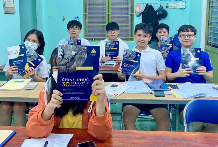 Hình ảnh thực tế buổi học cùng thầy Sĩ