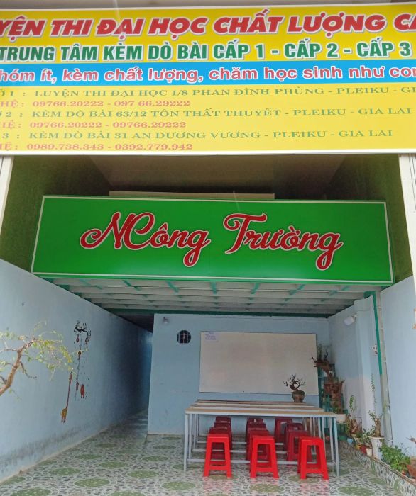 Hình ảnh lớp học tại Trung tâm Thầy Trường