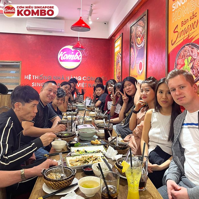 KOMBO ảnh 3