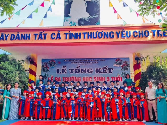 Hình ảnh đầu tiên về Trường Mầm non Sao Biển Nha Trang - Không gian xanh mát với sân chơi ngoài trời rộng rãi