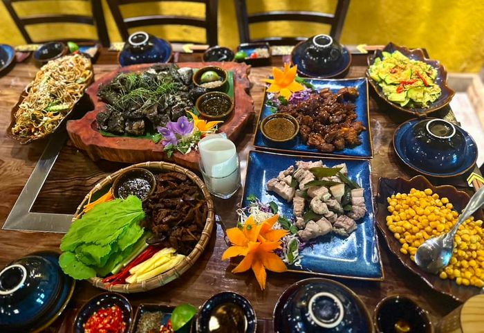 Hình ảnh Nhà hàng Ma Pi Leng – Vẻ đẹp độc đáo của không gian ẩm thực.