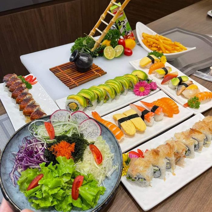 Hình ảnh Nhà hàng Golden BBQ Hà Giang – Không gian đậm chất ẩm thực Nhật Hàn.