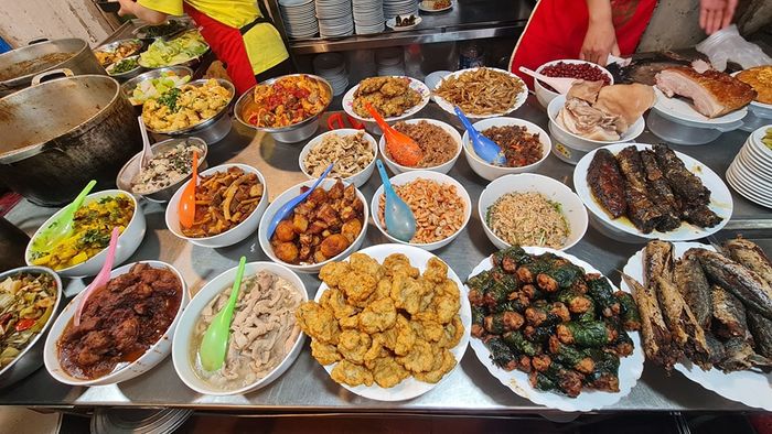 Món ngon đậm đà tại Tiệm Cơm Vinh Thu ảnh 3