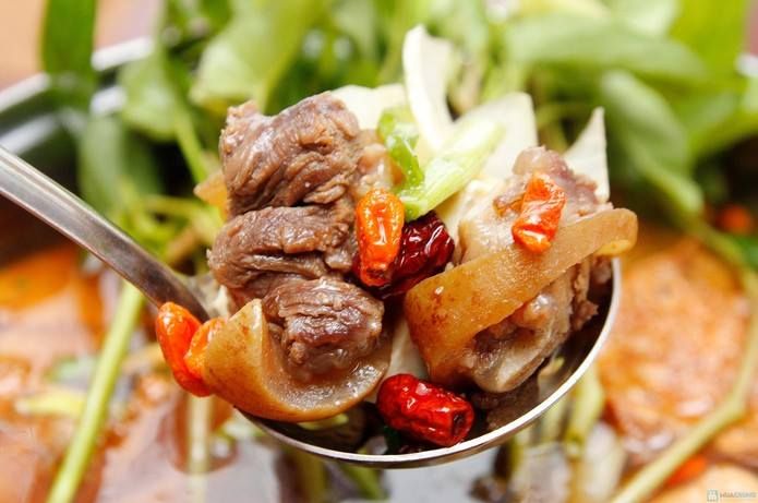 Khoảnh khắc gần gũi tại Ơ kìa Hà Nội ảnh 2