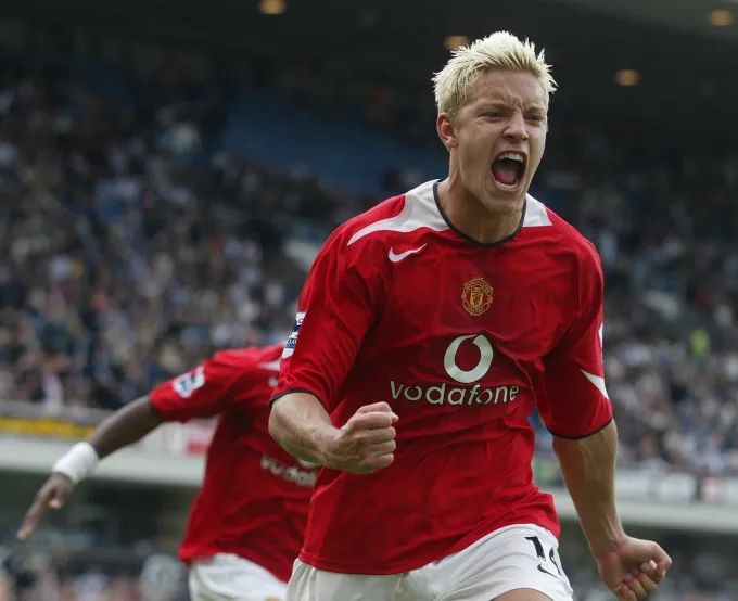 Alan Smith - Nghệ sĩ hào hoa với trái tim chiến binh trên sân cỏ ảnh 1