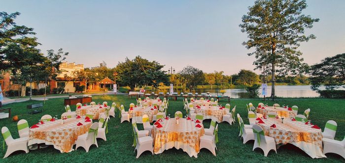 Khoảnh khắc lãng mạn tại Emeralda Resort