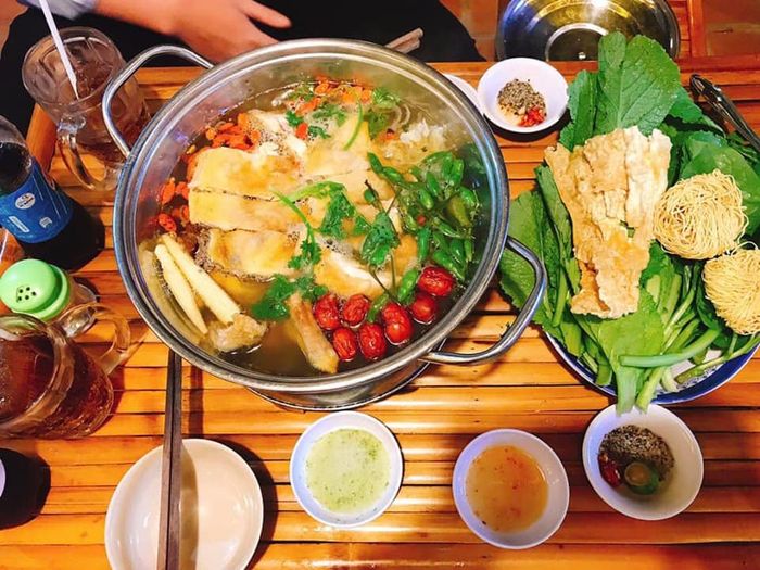 Lẩu Gà Ớt Hiểm - 544 Phan Văn Trị ảnh 1