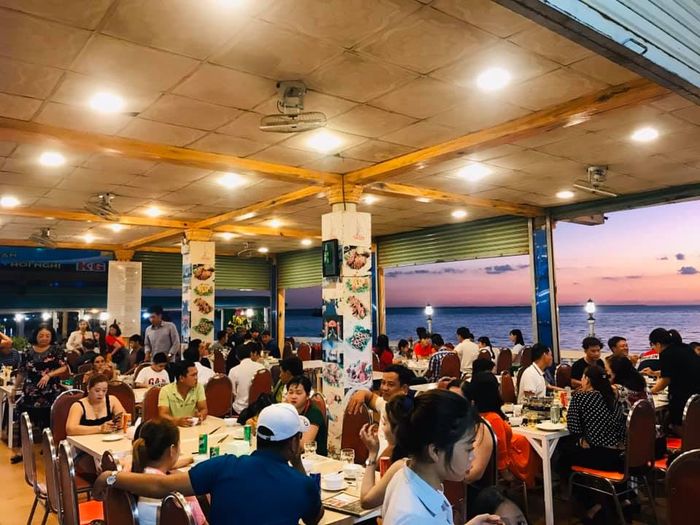 Nhà Hàng Gió Biển Kiên Giang - Không gian ẩm thực biển đầy mê hoặc