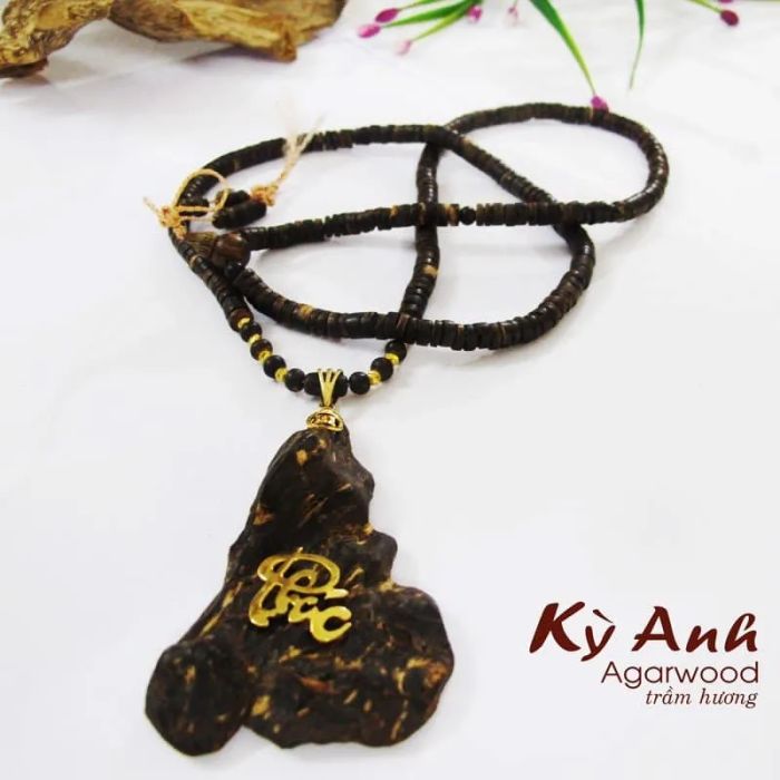 Không gian trưng bày tinh tế của Trầm Hương Kỳ Anh