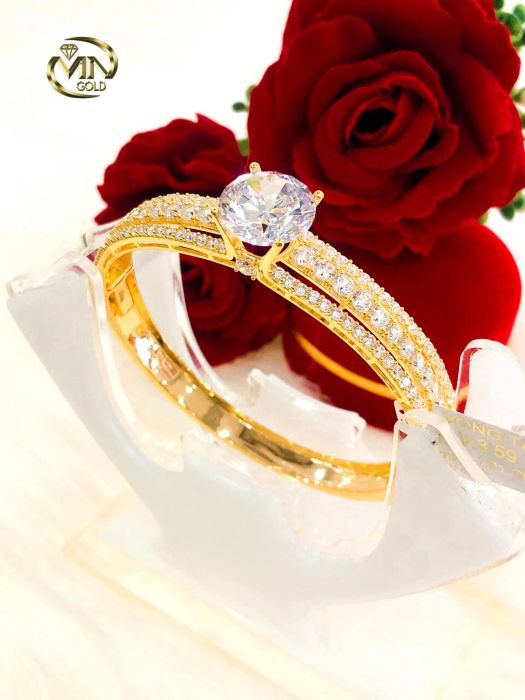 Bộ sưu tập trang sức vàng 17K đa dạng tại Mỹ Ngọc
