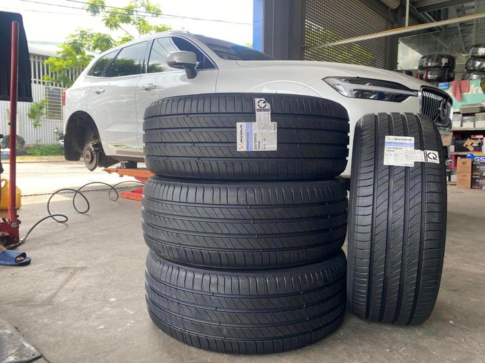 Hình ảnh Trung Tâm Lốp Thành Phát - Nơi chất lượng và uy tín hội tụ