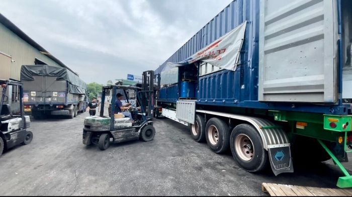Hình ảnh hoạt động của Công Ty Vận Tải Trọng Tấn
