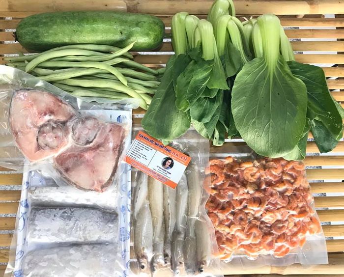 Các sản phẩm rau củ tươi ngon tại Bà Tư
