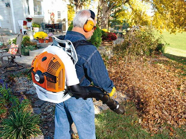 Máy thổi lá mang vai Stihl BR500