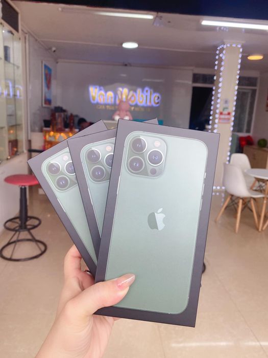 Hình ảnh thứ ba tại Vân Mobile - iStore – Nơi công nghệ chạm tới cảm xúc