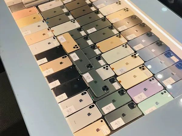 Trải nghiệm sản phẩm Apple cao cấp tại STV Mobile