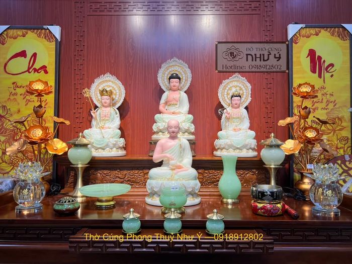 Không gian trưng bày ấn tượng tại Đồ Thờ Cúng - Phong Thủy Như Ý