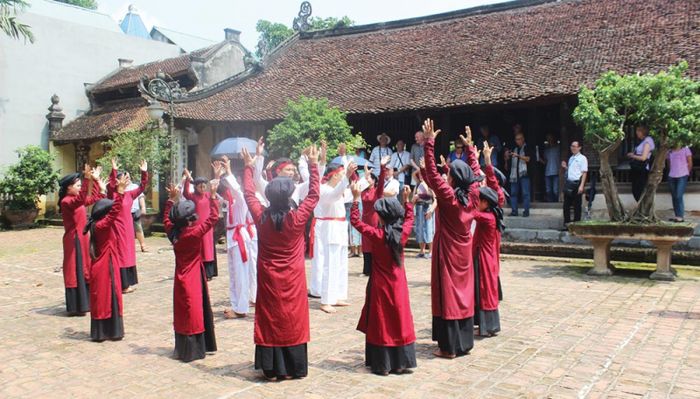 Ảnh minh họa: Nghệ nhân hát Xoan Phú Thọ