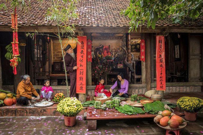 Hình ảnh minh họa: Khung cảnh Tết truyền thống